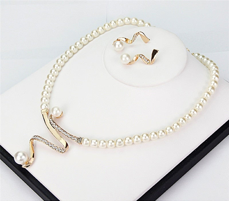 Natuurlijke Parel Halsketting + Oorbellen Set